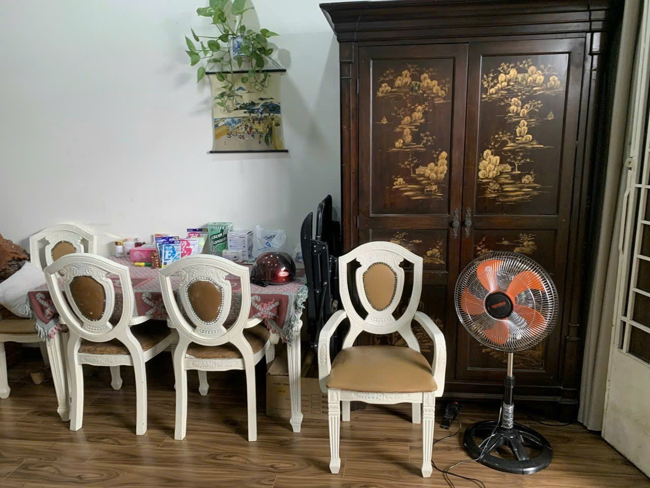 Bán nhà Phước Bình 55m2, cấp 4 giá tốt, khu tiện ích