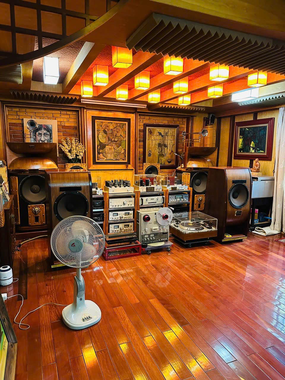 Biệt thự phố Ngọc Hà, trung tâm Ba Đình, lô góc 3 mặt thoáng, view hồ