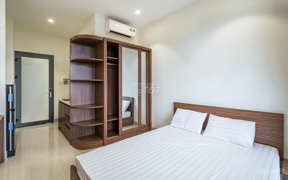 Cho thuê căn hộ dịch vụ cao cấp mới xây cao cấp Hồng Bàng, quận 11