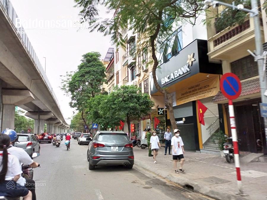 Bán nhà mặt phố Yên Lãng, Đống Đa 68m2, 4 tầng, mặt tiền 3,4m, 25,5 tỷ, vỉa hè, kinh doanh