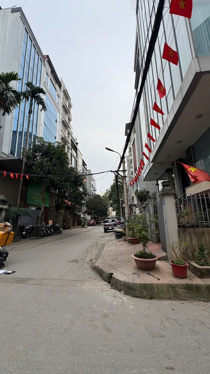 Chính chủ cho thuê toà nhà làm văn phòng