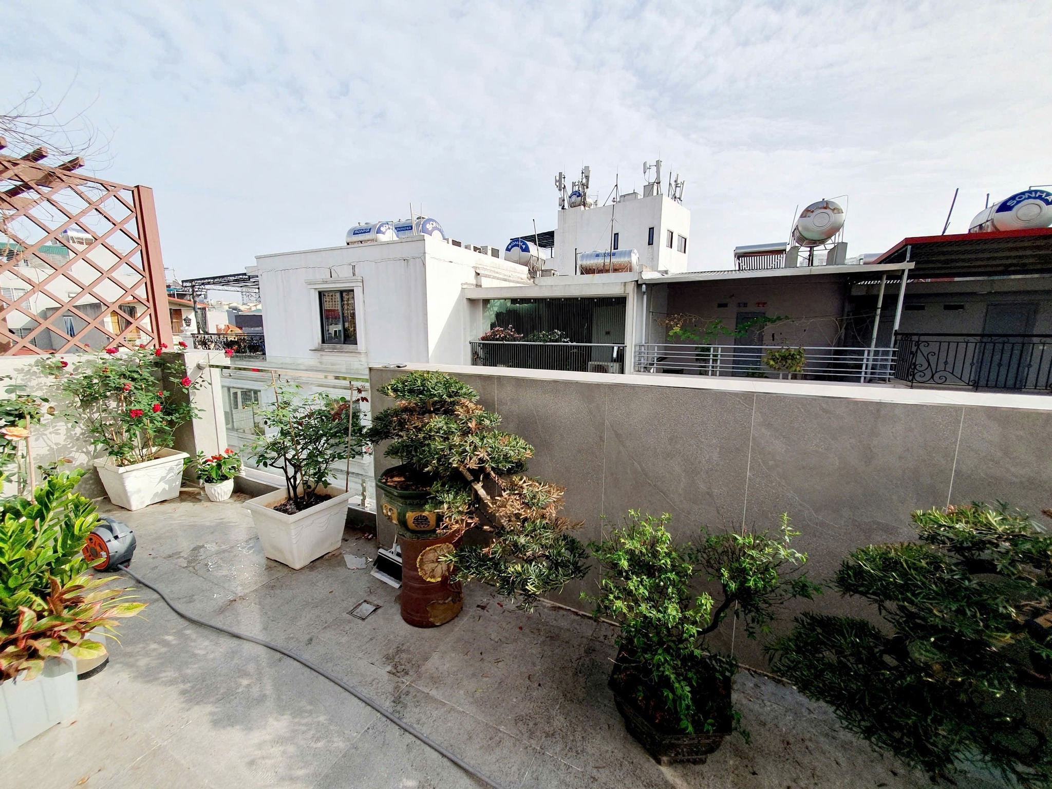 Bán nhà Xuân La, Tây Hồ, 6 tầng thang máy, ô tô vào nhà, khu dân trí cao, an ninh