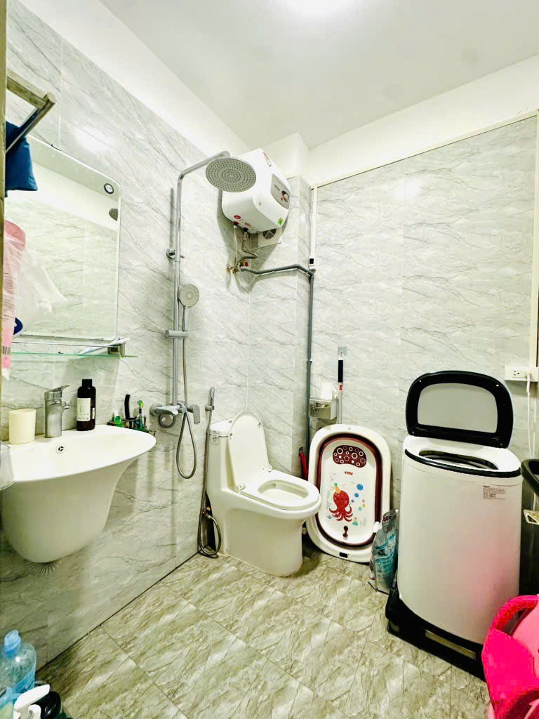 Nhà đối diện Aeon, full nội thất, ngõ nông thoáng – 5 tỷ