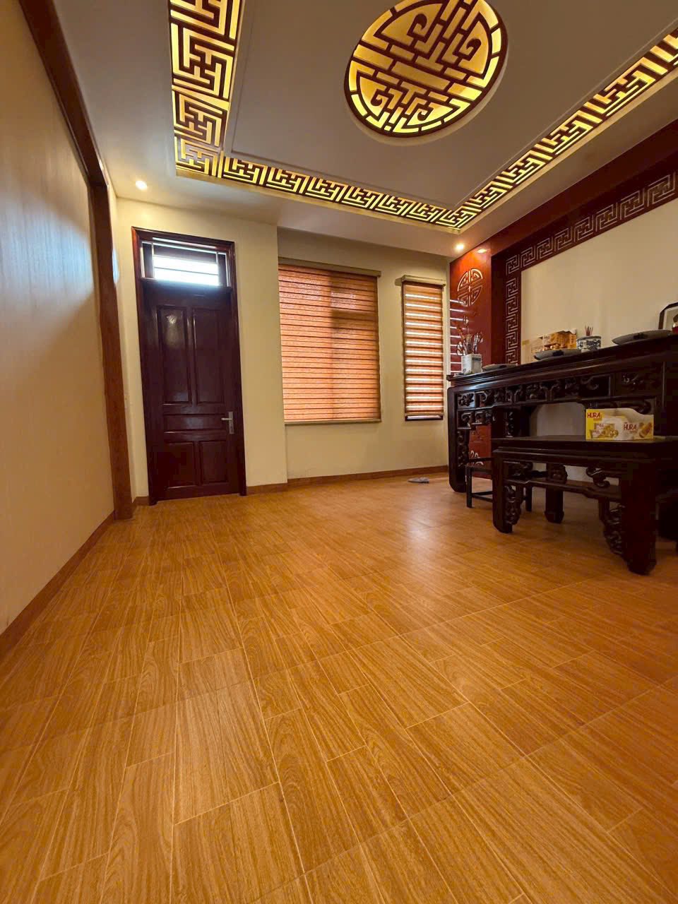 Bán nhà 4 tầng mặt phố gần đường Trường Chinh, phường Tân Bình, 67,5m2, mặt tiền 4,5m, 4 ngủ