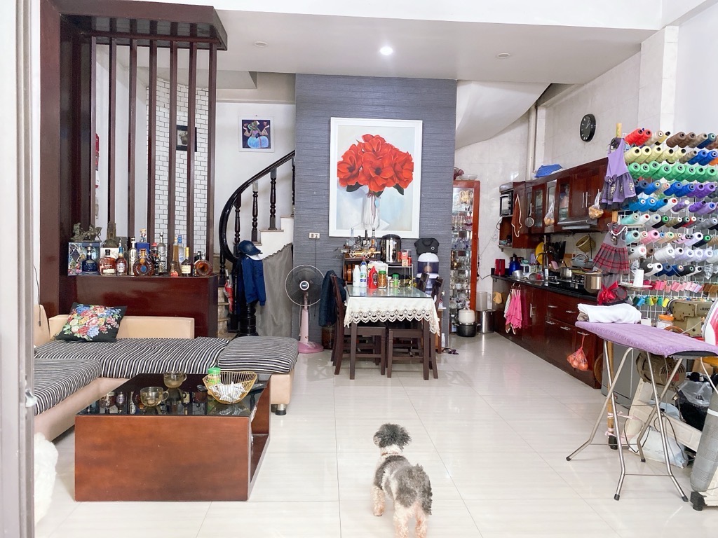 Bán nhà phố Cổ Linh, vị trí đẹp, ô tô tránh, kinh doanh đỉnh, dân trí cao