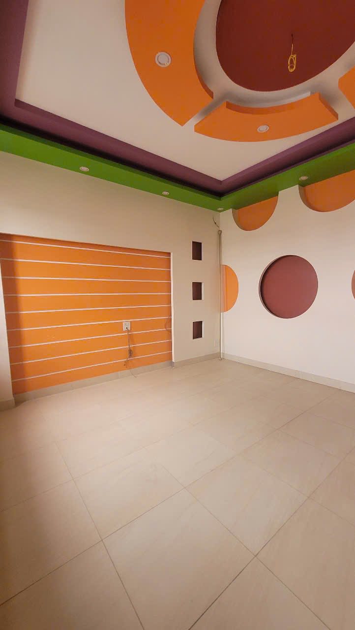 Cho thuê nhà 5 tầng mặt đường Phạm Văn Đồng, Thanh Bình, 102m2, ngang 6m