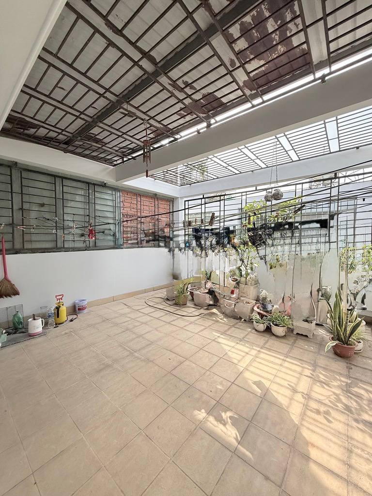 Siêu phẩm khu Tên Lửa, diện tích 100m2, ngang 5m, 5 phòng ngủ khép kín giá bán 14,5 tỷ