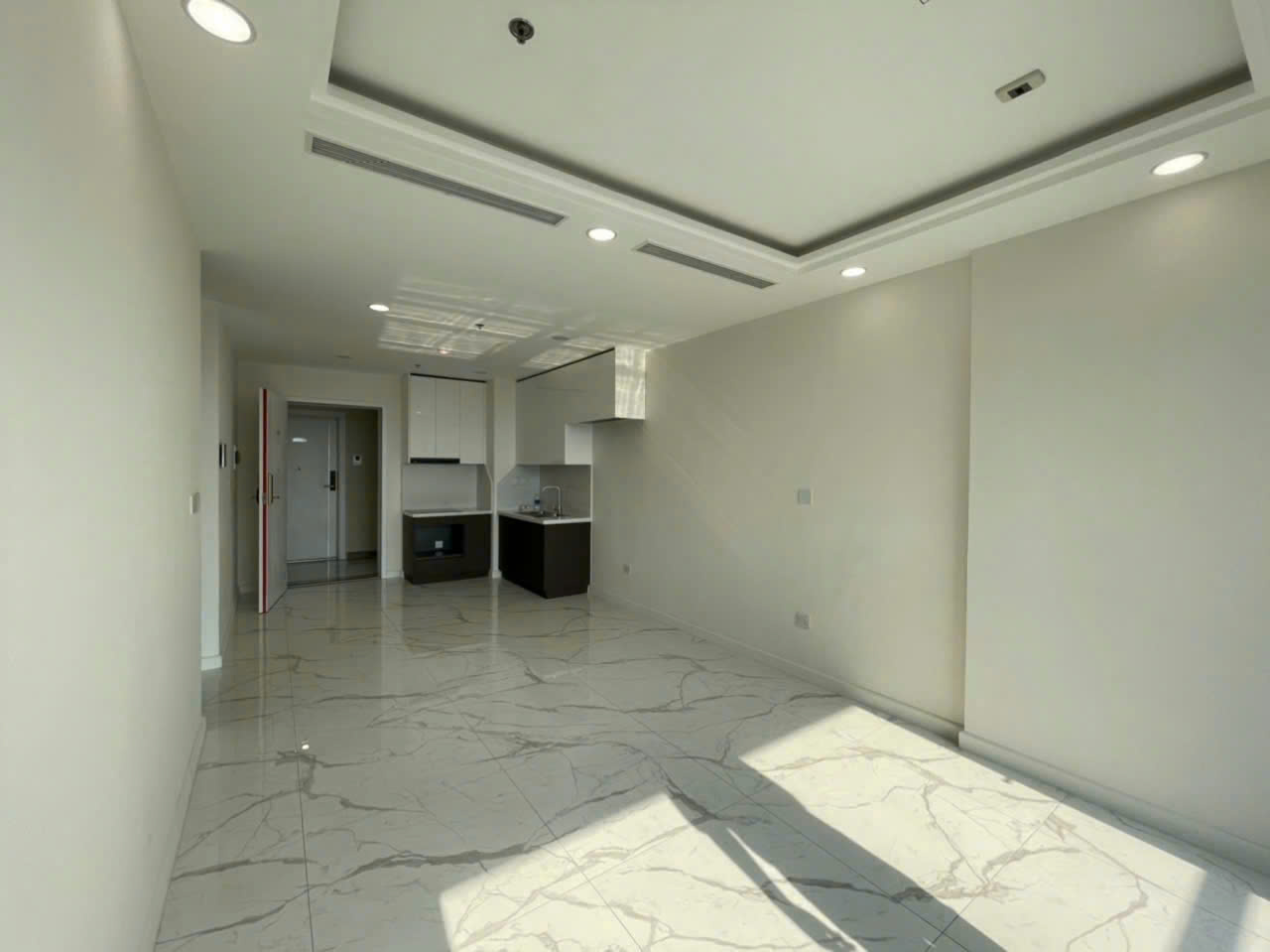 Bán gấp căn hộ Sunshine Sky City OT - 2 phòng ngủ - 2wc 70m2 - giá 3,15 tỷ