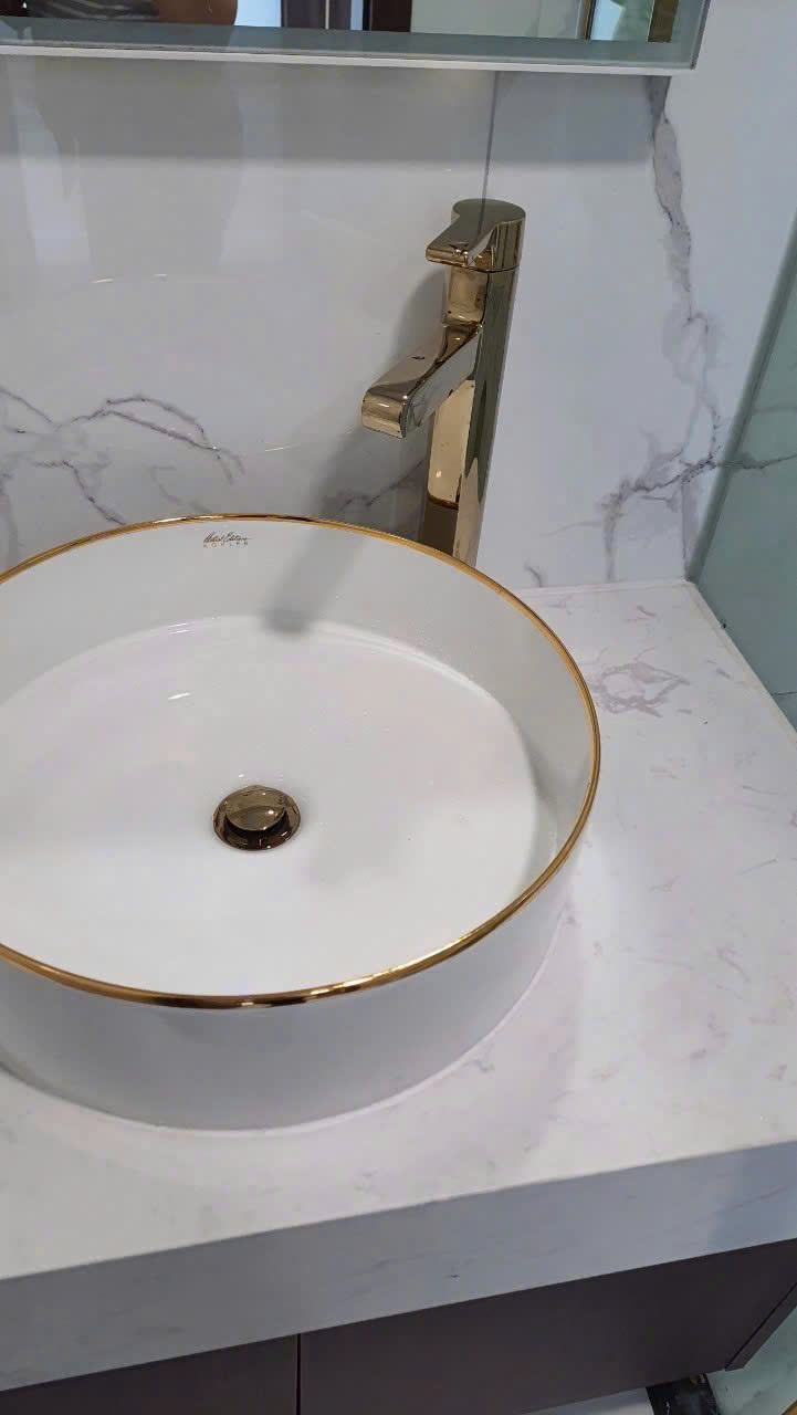 Bán gấp căn hộ Sunshine Sky City OT - 2 phòng ngủ - 2wc 70m2 - giá 3,15 tỷ