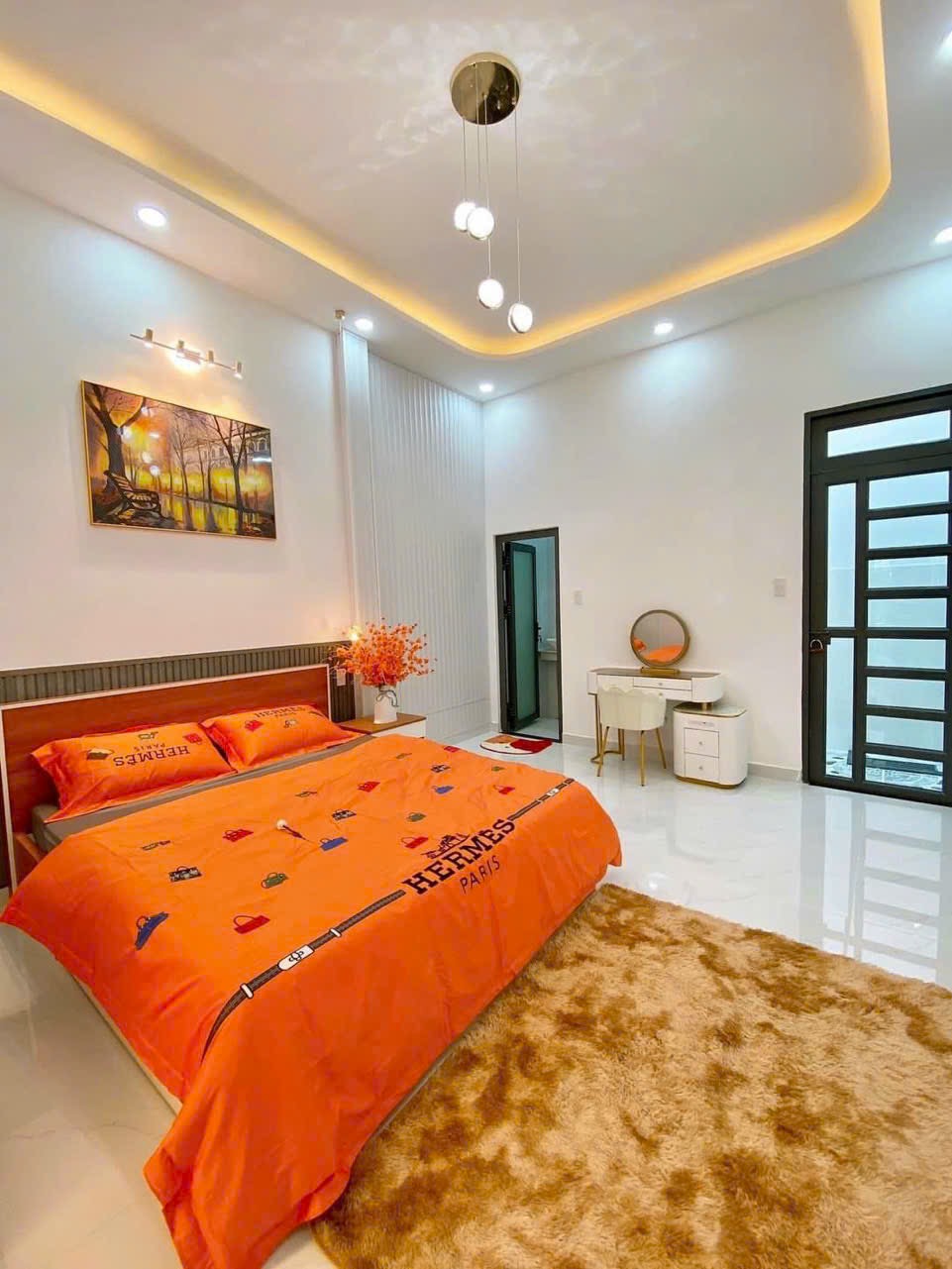 Bán nhà đẹp - chính chủ - kiến trúc hiện đại - vị trí đắc địa