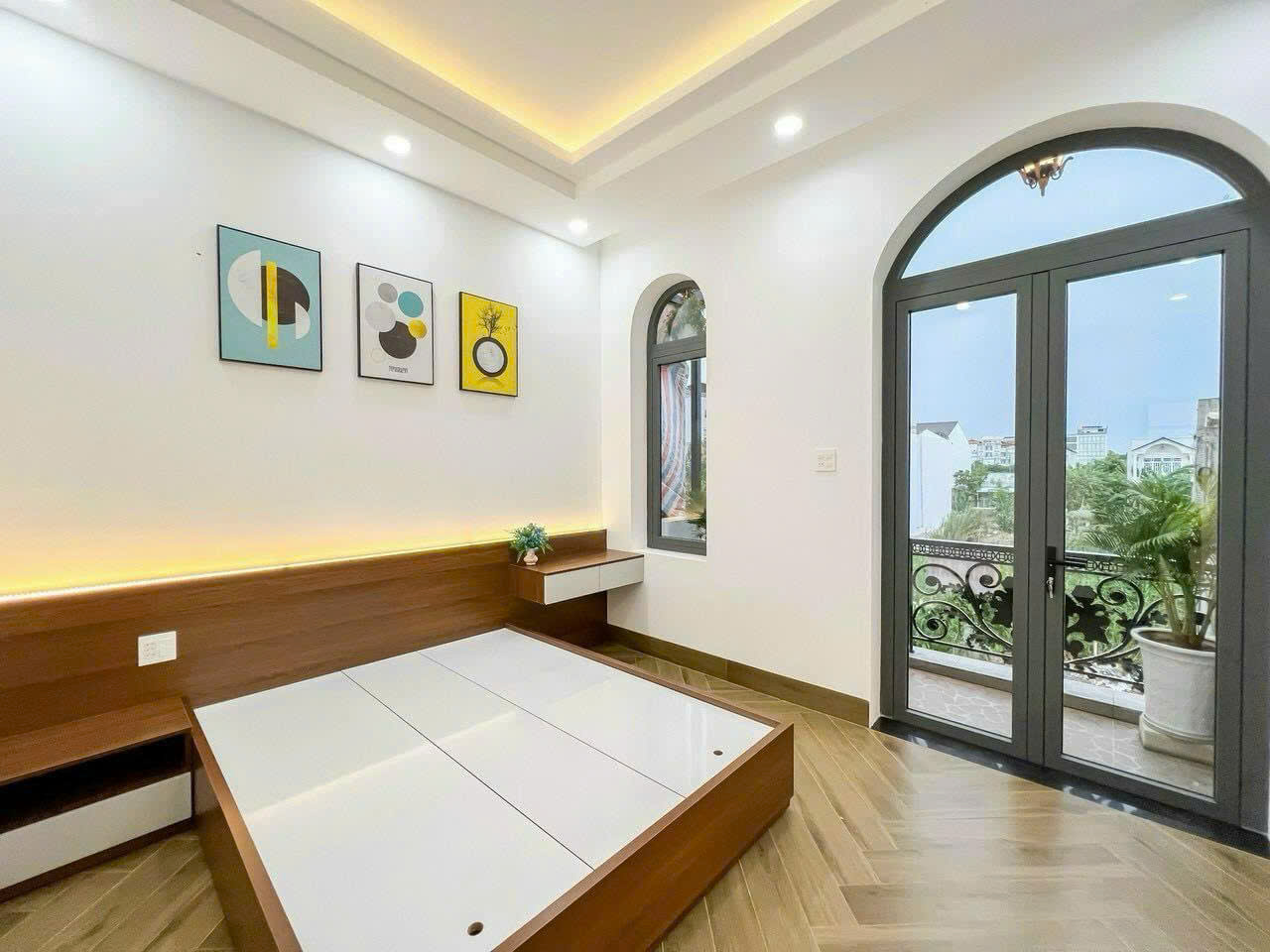 Cần bán nhà 1 trệt 1 lầu – 3 phòng ngủ, 3 toilet – gần trường học – diện tích 100m² – Bình Chánh