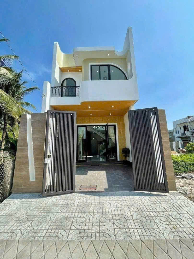 Bán nhà 1 trệt 1 lầu - gần khu dân cư - 80m² - 2 phòng ngủ, 2wc - giá chỉ 1,05 tỷ