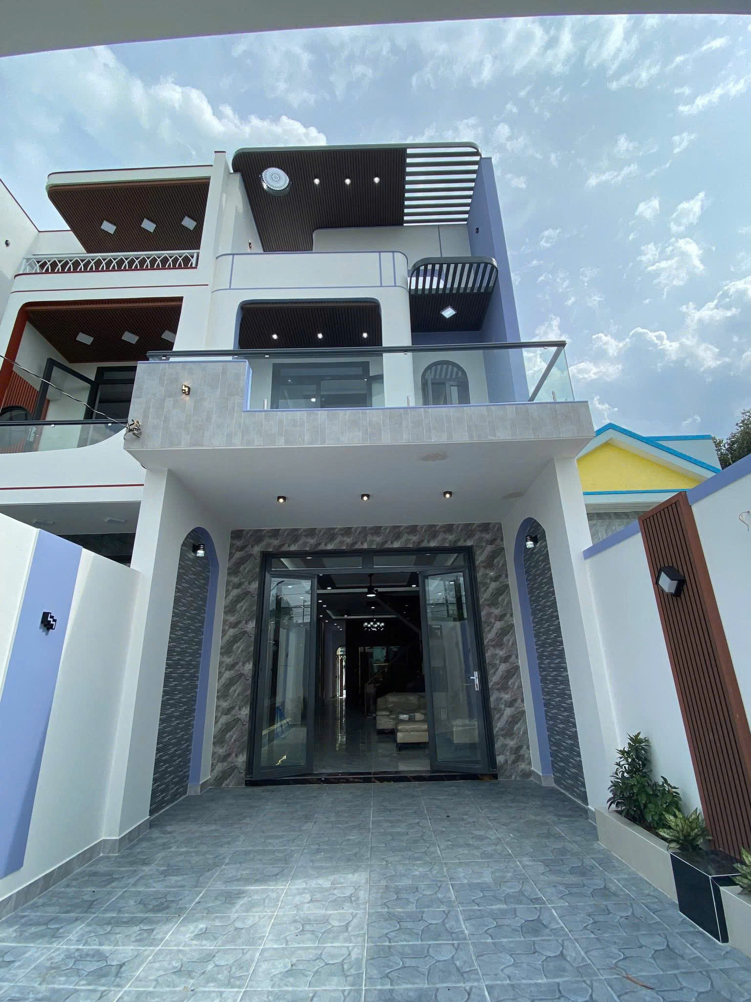 Cần bán nhà 100m² (5x20m) - giá chỉ 1,3 tỷ