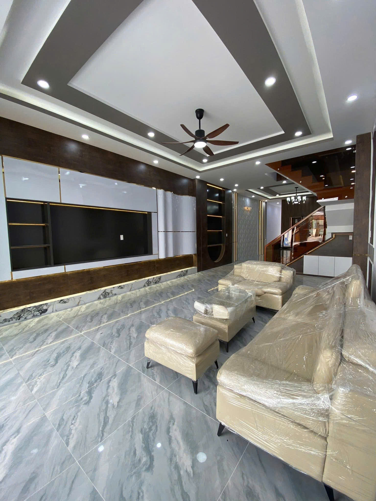 Cần bán nhà 100m² (5x20m) - giá chỉ 1,3 tỷ