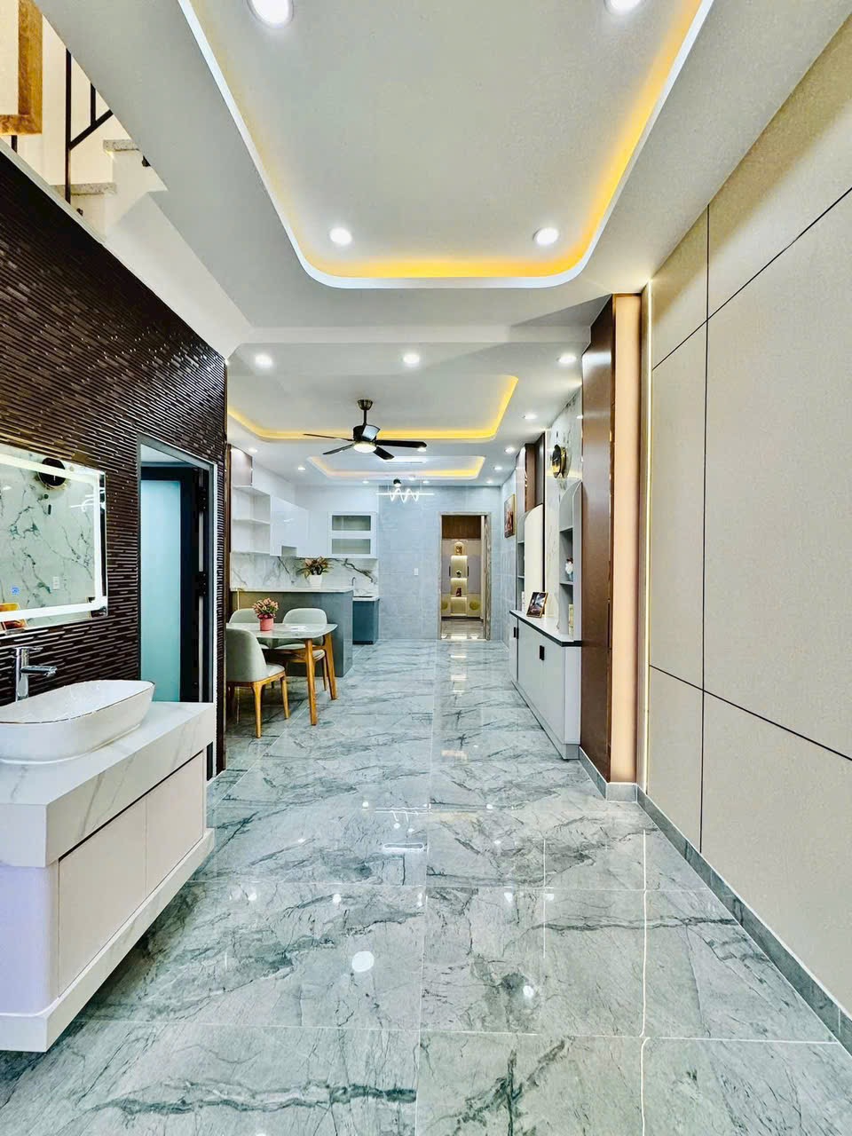 Nhà đẹp nở hậu nằm trên đường Khuất Văn Bứu, diện tích 90m2