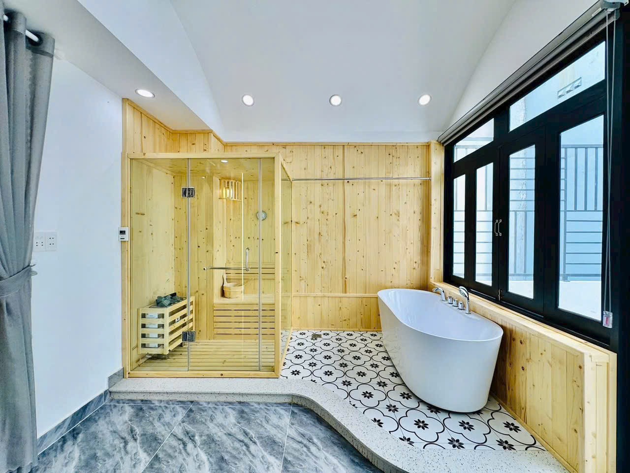 Nhà đẹp nở hậu nằm trên đường Khuất Văn Bứu, diện tích 90m2