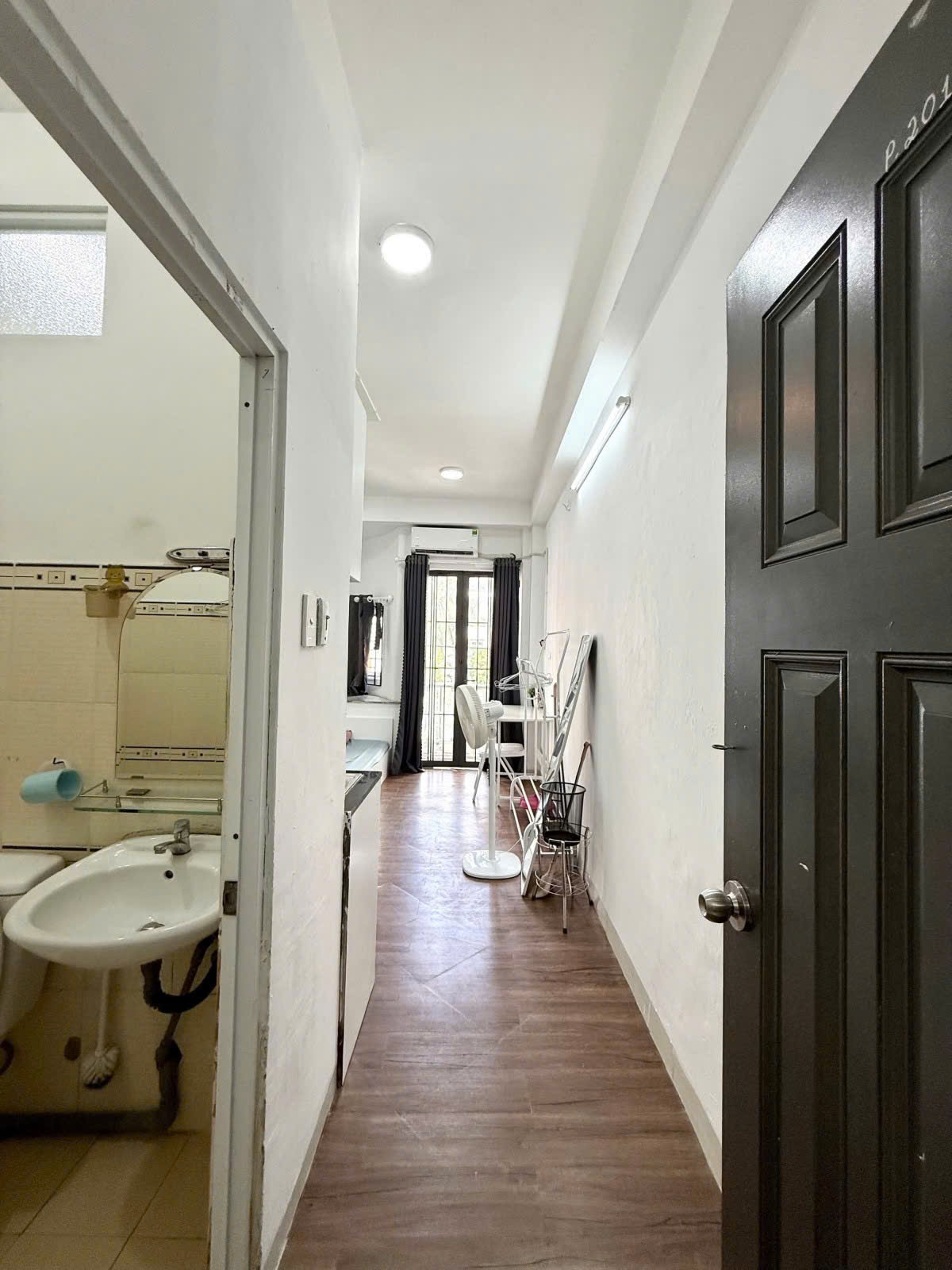 Bán nhà 1 trệt 1 lầu - giá chỉ 1,38 tỷ, đường Hưng Nhơn, Bình Chánh