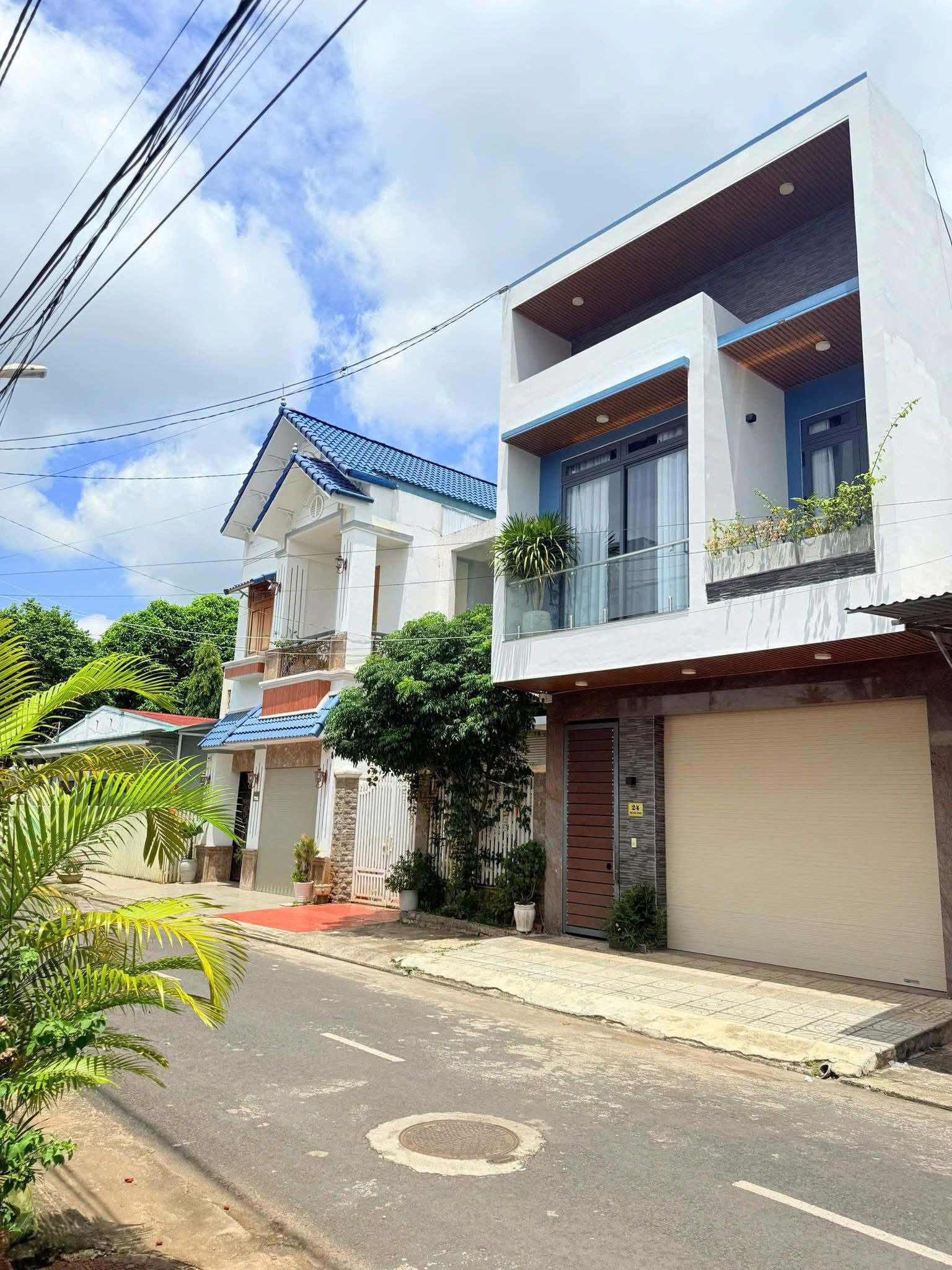 Bán nhà gấp – giá rẻ bất ngờ chỉ 1,5 tỷ