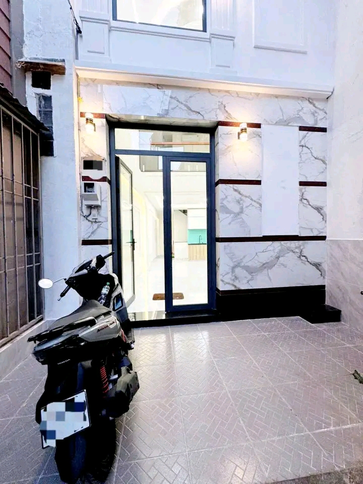 Siêu phẩm nhà Âu Dương Lân, quận 8, giá 2,7 tỷ, diện tích 48m2, sổ riêng sang tên ngay