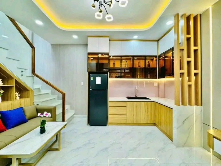 Siêu hót nhà Vĩnh Hội, quận 4, giá 2,67 tỷ, diện tích 60m2, xem nhà, hẻm xe hơi rộng rãi