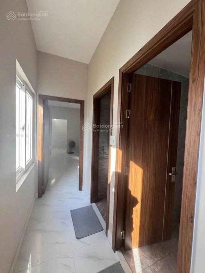 Cần tiền bán gấp nhà hẻm ô tô Nguyễn Gia Trí 41m² giá lấy lộc 3,65 tỷ, sẵn sổ hồng riêng, sang tên ngay trong ngày