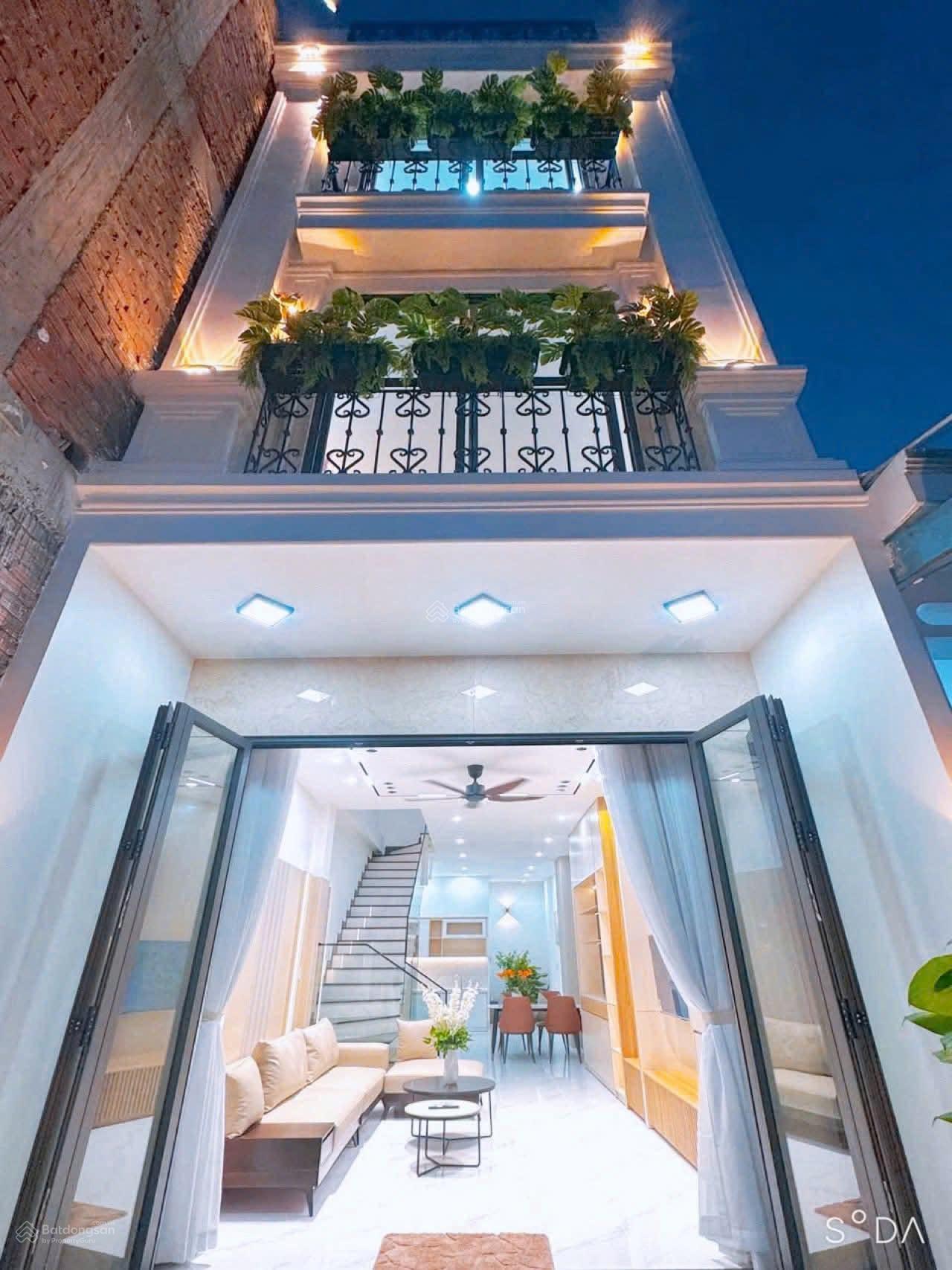 Cần tiền bán gấp nhà hẻm ô tô Nguyễn Gia Trí 41m² giá lấy lộc 3,65 tỷ, sẵn sổ hồng riêng, sang tên ngay trong ngày