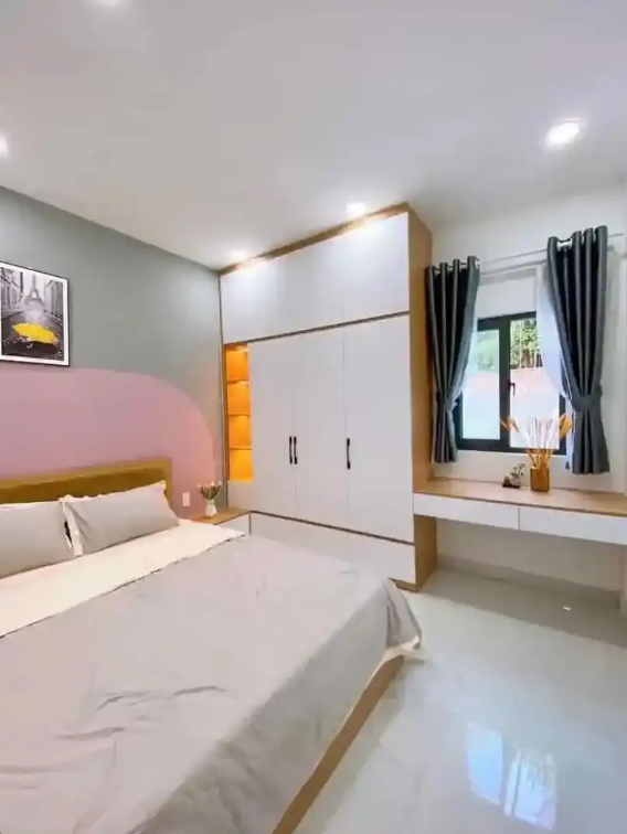 Chủ kẹt tiền bán gấp nhà đường D2 (Nguyễn Gia Trí), giá 3 tỷ