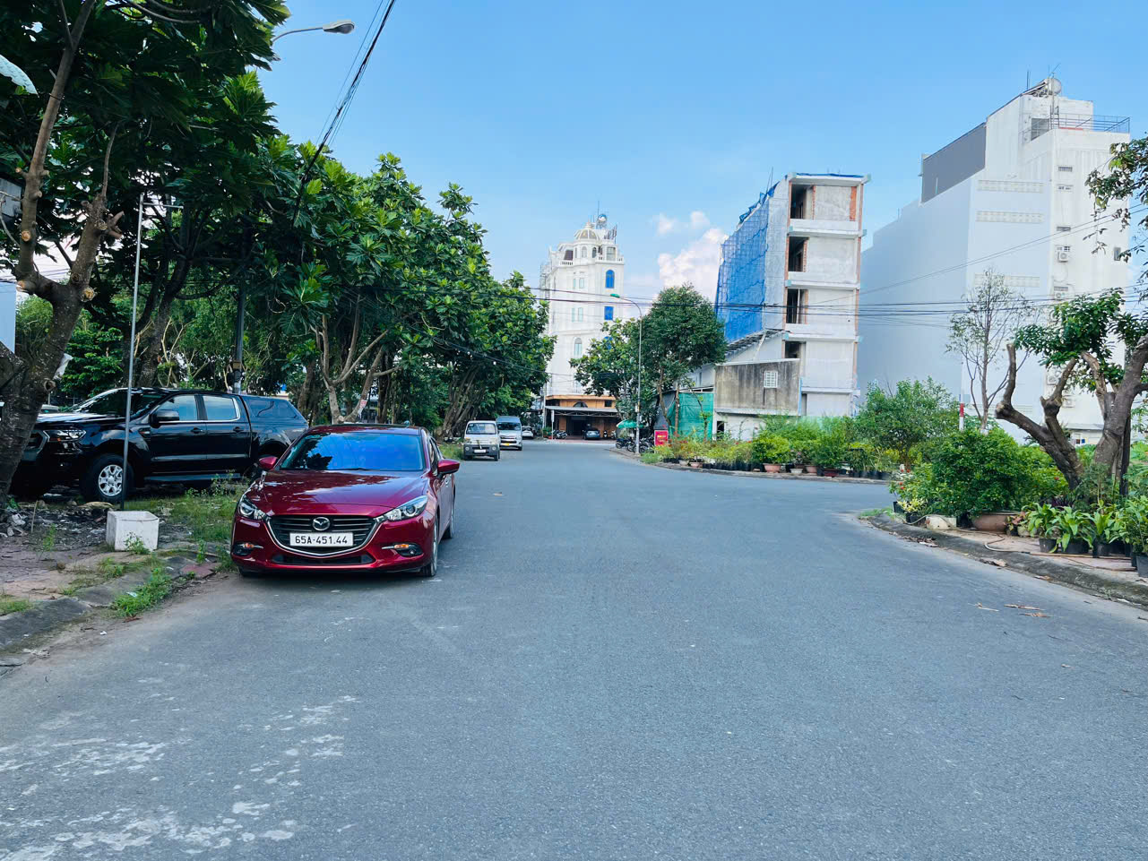 Nhà trệt thoáng mát, vị trí trung tâm phù hợp ở, làm văn phòng hoặc kinh doanh online