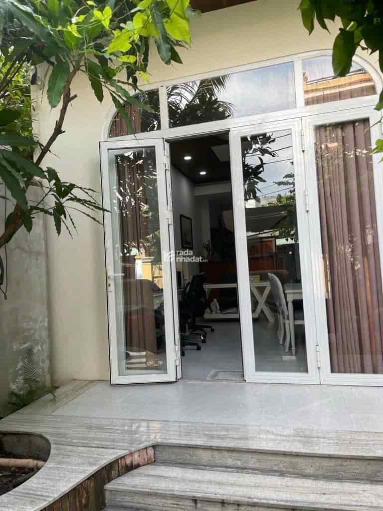 Bán gấp nhà Bình Thạnh, giảm 50 triệu chỉ còn 2,95 tỷ, gần chợ