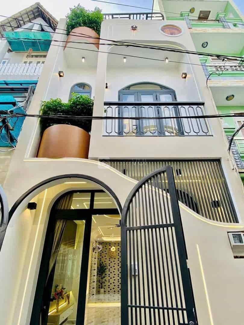 Nhà 50m2 Hoàng Việt, phường 4, Tân Bình, xây 1 trệt 1 lầu, sổ riêng