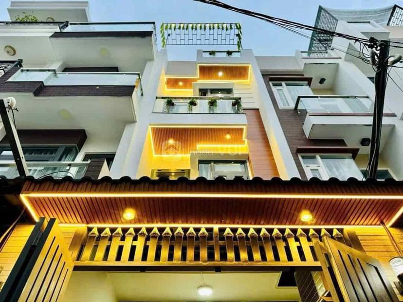 Giá tốt đường Lê Hồng Phong, phường 2, quận 5, diện tích 40,7m2, giá 2,25 tỷ