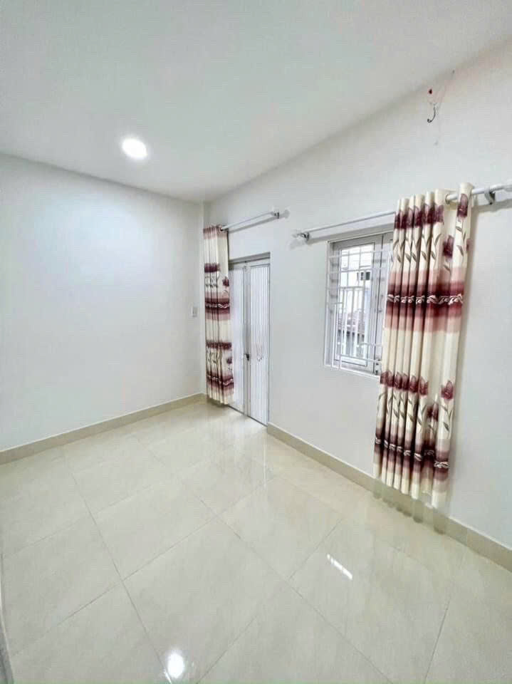 Cho thuê nhà nguyên căn – giá rẻ, gần trung tâm – Bình Thạnh