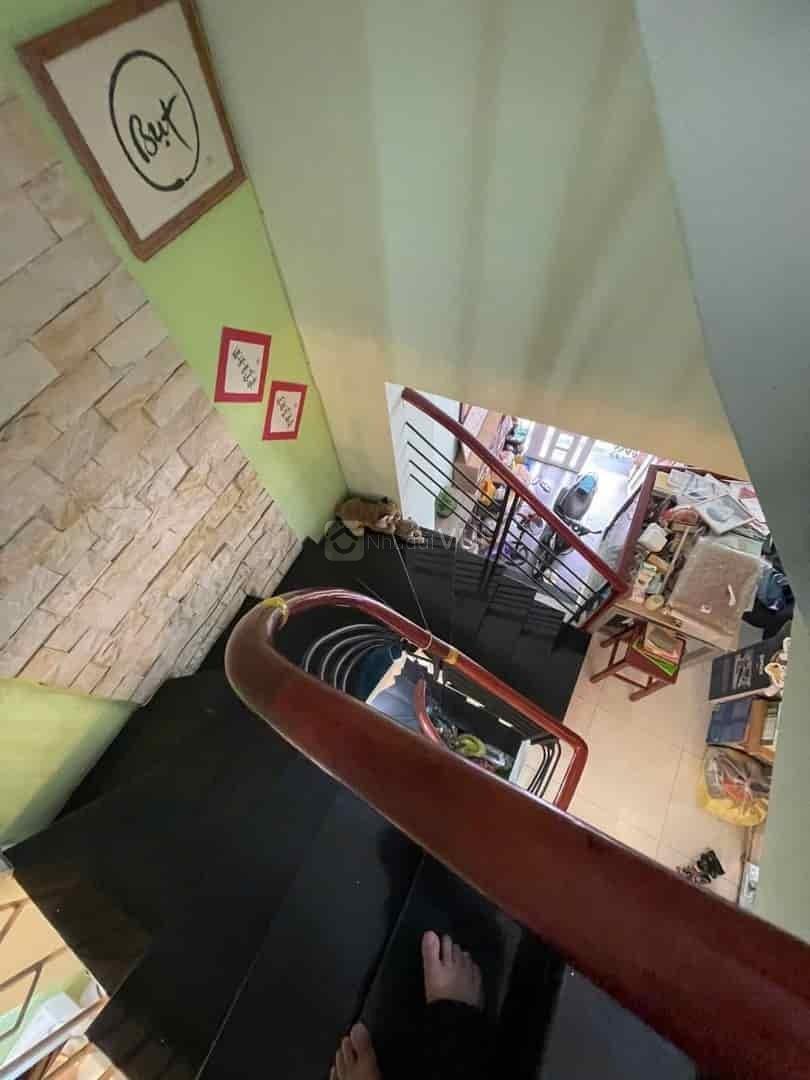 Chính chủ kẹt vốn bán gấp nhà đường Nguyễn Văn Nghi, phường 7, Gò Vấp. Xây 4 tầng, hẻm 5m, giá 2,86 tỷ