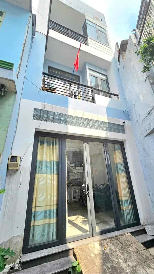 Nhà đẹp Tân Phú cần bán gấp, giá chỉ 4,5 tỷ, sổ riêng, sát bên nhà ga T3