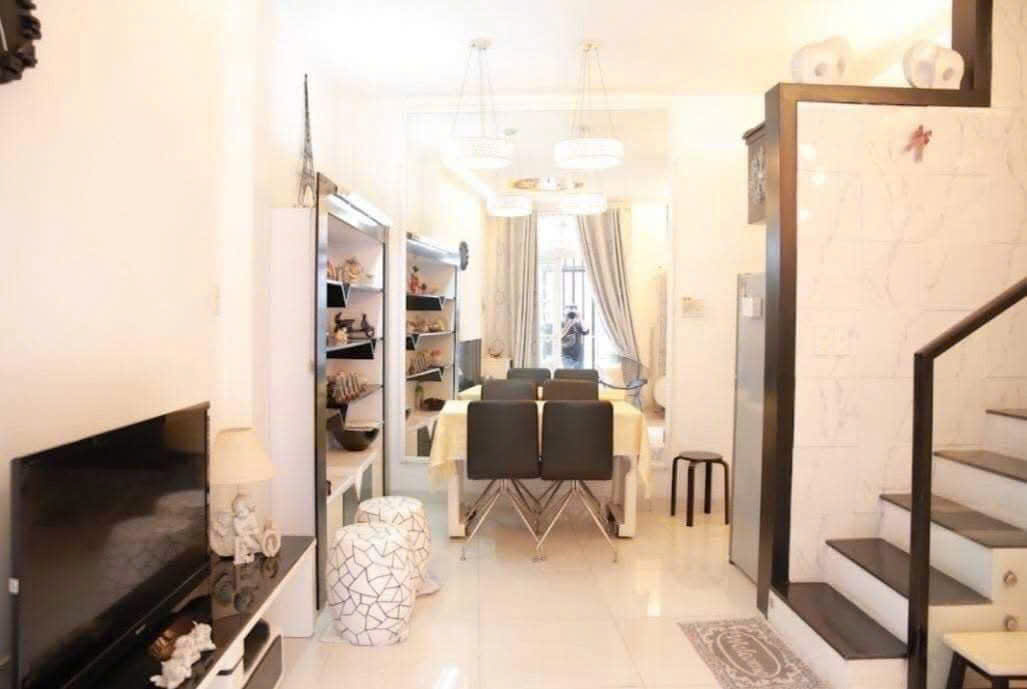 Cho thuê nhà nguyên căn 4A Hoàng Diệu, Phú Nhuận diện tích 56m2, giá 15 triệu/tháng