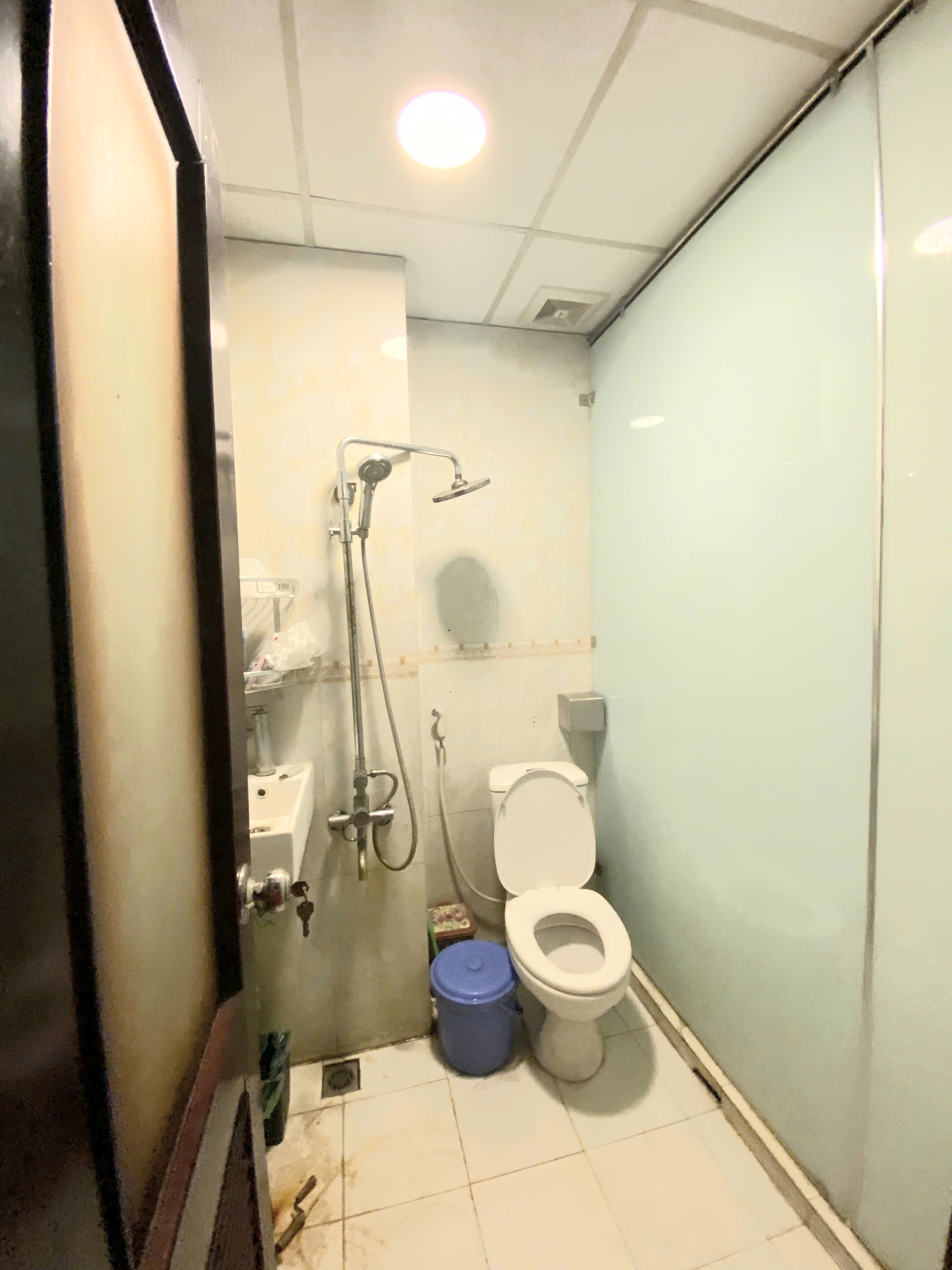 Cho thuê nhà/MBKD/Văn phòng tầng 1 mặt ngõ thông, ô tô tránh phố Lạc Trung, 40m2 mặt tiền 6m, giá 7 triệu/tháng