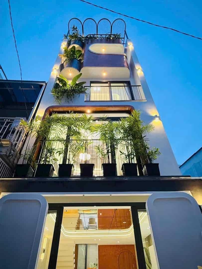 Bán nhà Kỳ Đồng, quận 3, 47m2, xây 4 tầng. Gần cầu Lê Văn Sỹ, hẻm 4m, cho thuê 15 triệu/ tháng