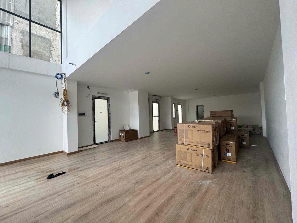 164A Ung Văn Khiêm Bình Thạnh 98m2 kinh doanh đa ngành, giá 40 triệu/tháng