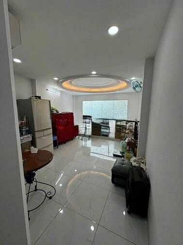 45B Nguyễn Thượng Hiền, phường 5 Bình Thạnh, 48m2, 4 tầng, giá 22 triệu tháng