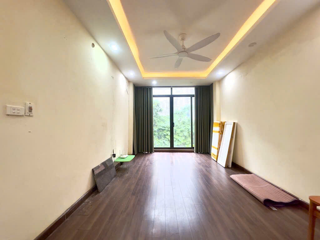 Đội Cấn 40m2 nhà dân xây - lõi Ba Đình - 50m ô tô tránh - 5 tầng khung cột tối đa 8 ngủ - ngõ thông thoáng