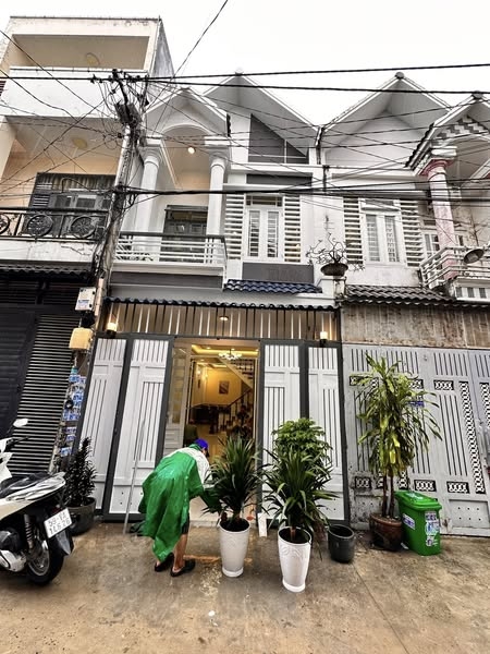 Kẹt tiền bán gấp nhà Nguyễn Trãi, phường 2, quận 5, giá bán 3,99 tỷ