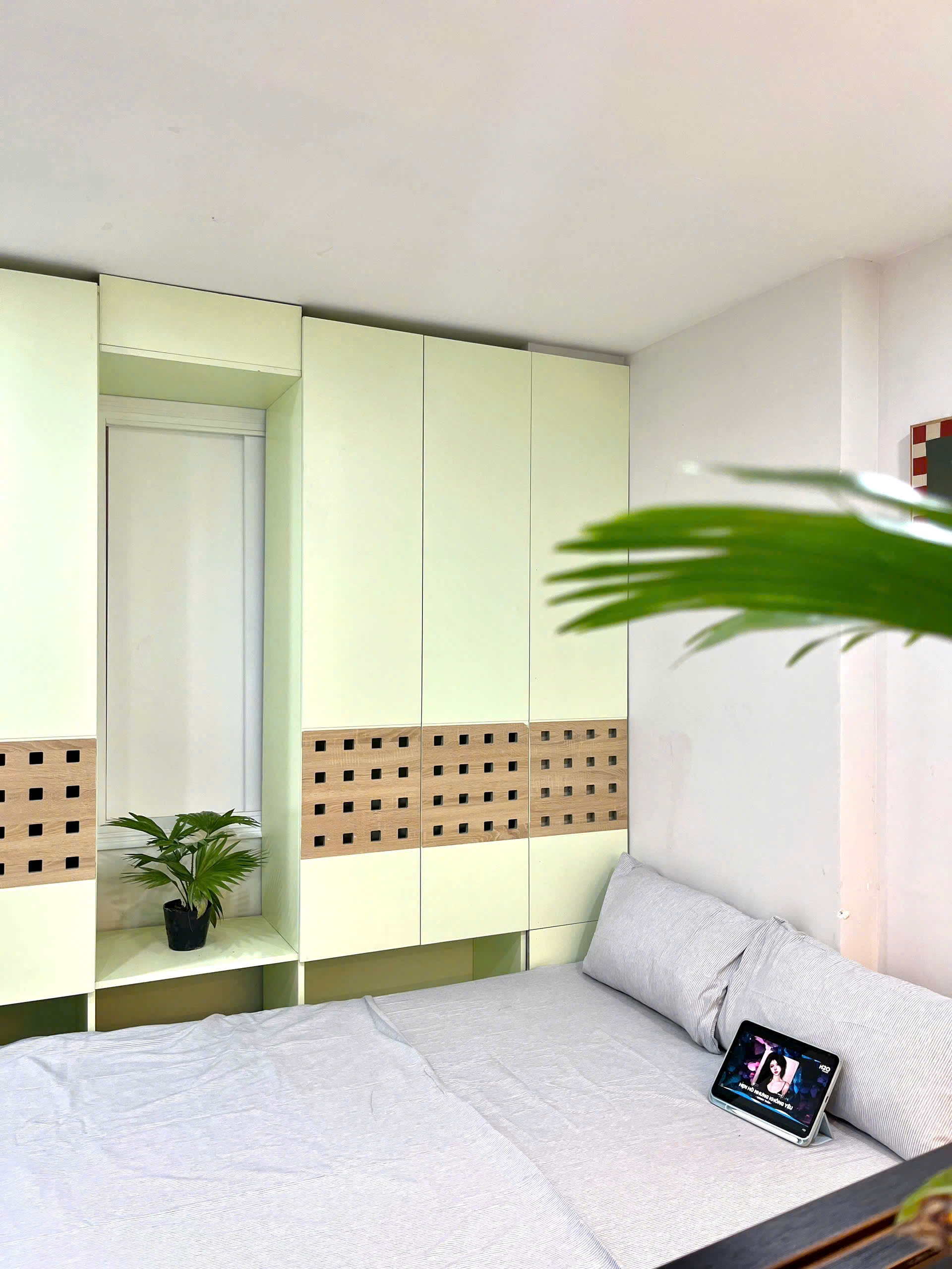489 Huỳnh Văn Bánh, phường 13, Phú Nhuận, 40m2, full nội thất cao cấp, giá 5 triệu/tháng