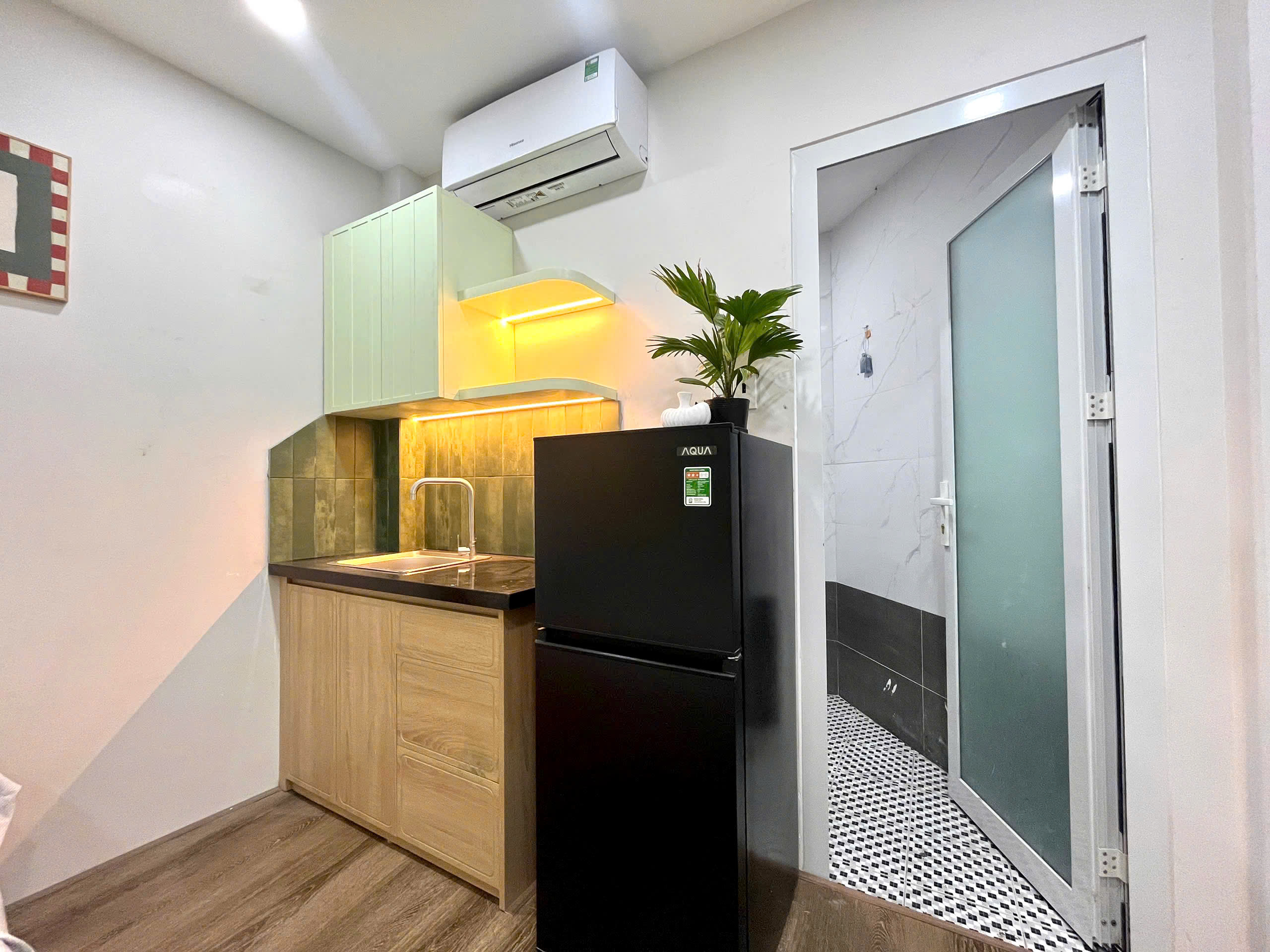 Phòng 489 Huỳnh Văn Bánh, phường 13, Phú Nhuận, 30m2, full nội thất cao cấp, giá 5,2 triệu/tháng