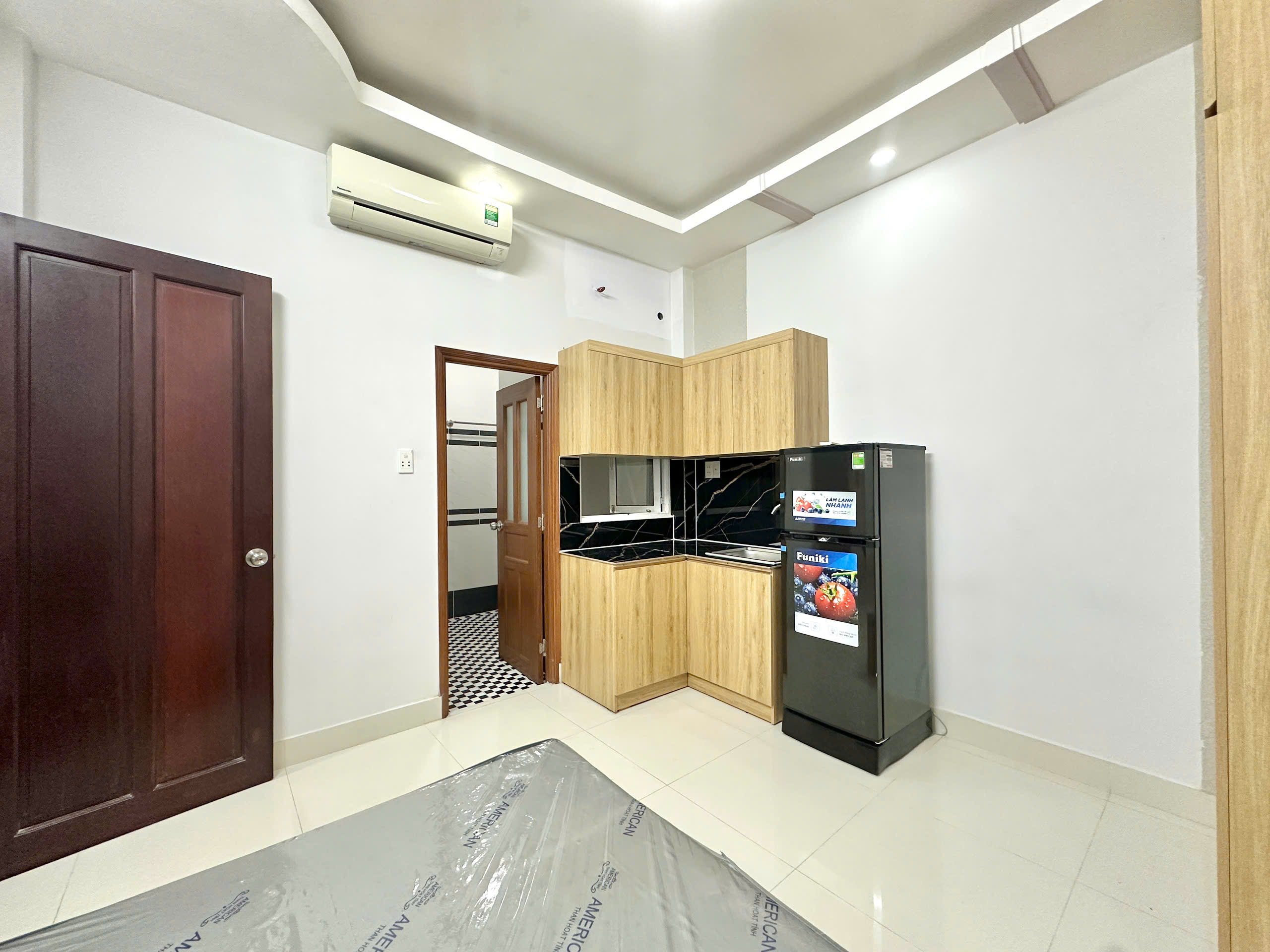 Phòng 120 Thích Quảng Đức Phú Nhuận 30m2 full nội, giá 4,5 triệu tháng