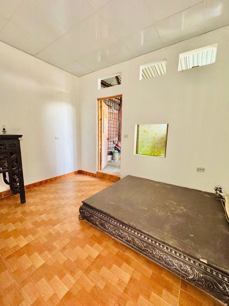 3,2 tỷ bán nhà 4 tầng ngõ thông đường Hoàng Mai