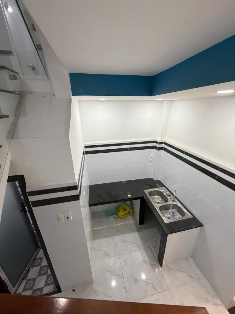 Nhà quận 7 Lâm Văn Bền chính chủ nở hậu 3 tầng đúc bê tông chỉ 3 tỷ