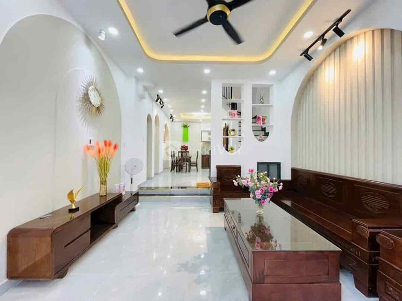 Nhà tuổi nào cũng mê, coi là chốt, trung tâm Phú Nhuận, dễ dàng di chuyển tới quận 1, Gò Vấp