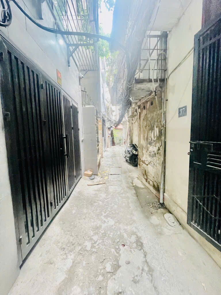 Nhà dòng tiền Đội Cấn 7 tầng thang máy - 10 phòng cho thuê chung cư mini, dòng tiền ~700 triệu/năm