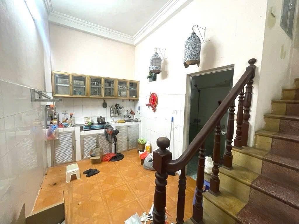 Nhà phố Vĩnh Phúc – ngõ nông – gần chợ - nhà rộng – 40m2 – 3 tầng – 8,05 tỷ