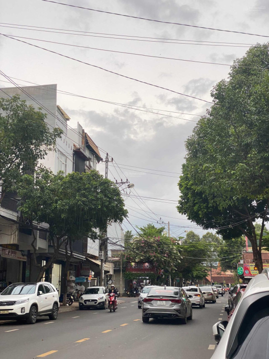 Bán đất mặt tiền đường Nguyễn Thị Minh Khai, Buôn Ma Thuột, Đắk Lắk